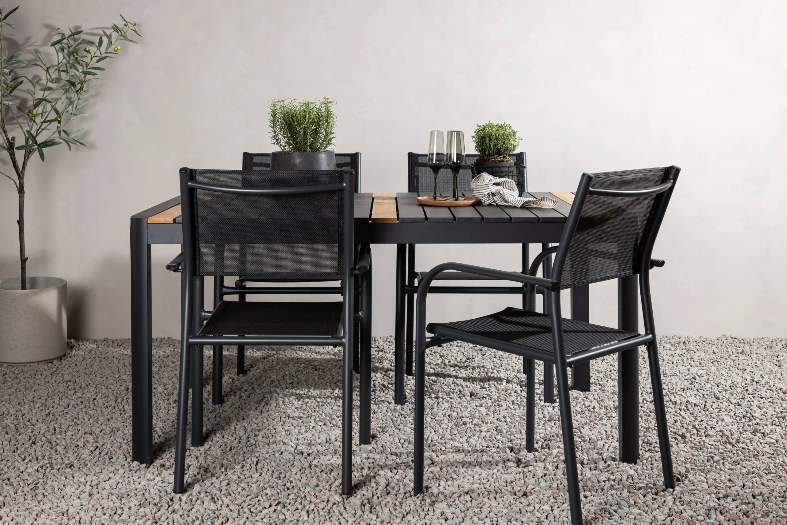 Togo & Santorini - 90×150 cm med 4 stolar - Matgrupper utomhus - svart/natur