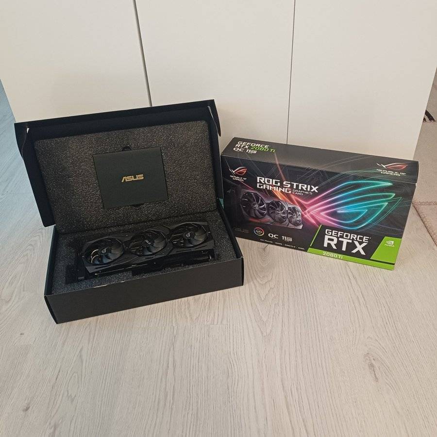 ASUS ROG Strix GeForce RTX 2080 Ti OC 11GB – Komplett i mycket fint skick