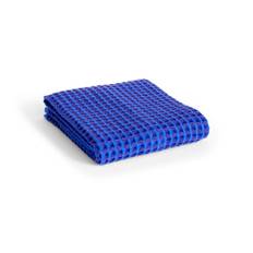 HAY - Waffle Hand Towel W50 X L100 - Vibrant Blue - Håndklæder og badehåndklæder - Blå