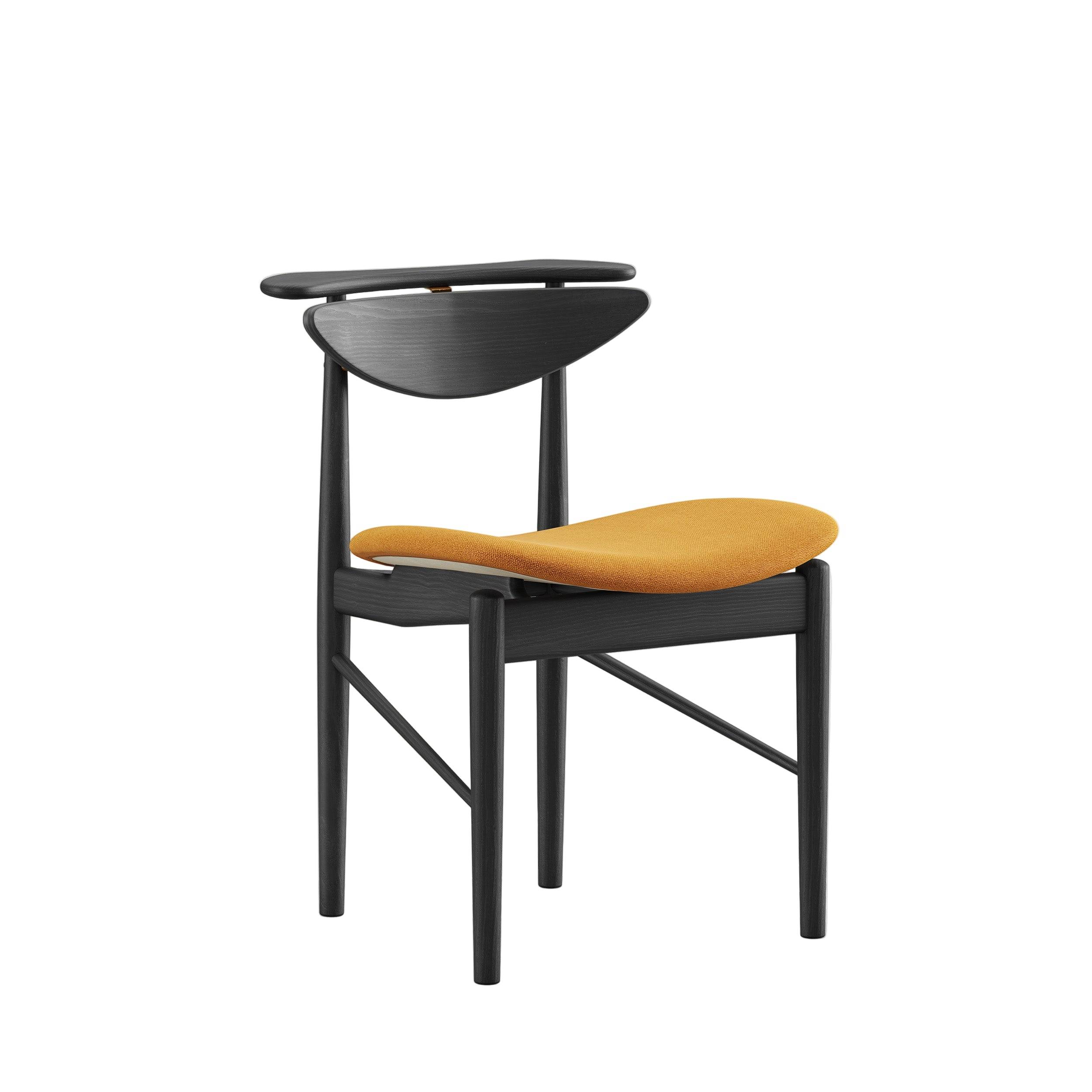 Karmstolen, sort eg af Finn Juhl Vidar 472 - Jacobsen Plus