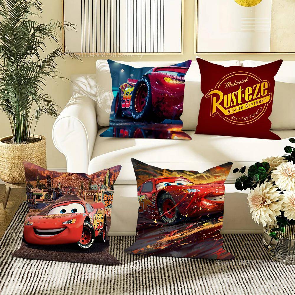 Bil Blixten McQueen Kuddfodral Mode Fyrkantigt Kuddfodral Sovrum Soffa Rum Ins Dekoration Fritid Kuddöverdrag 40x40