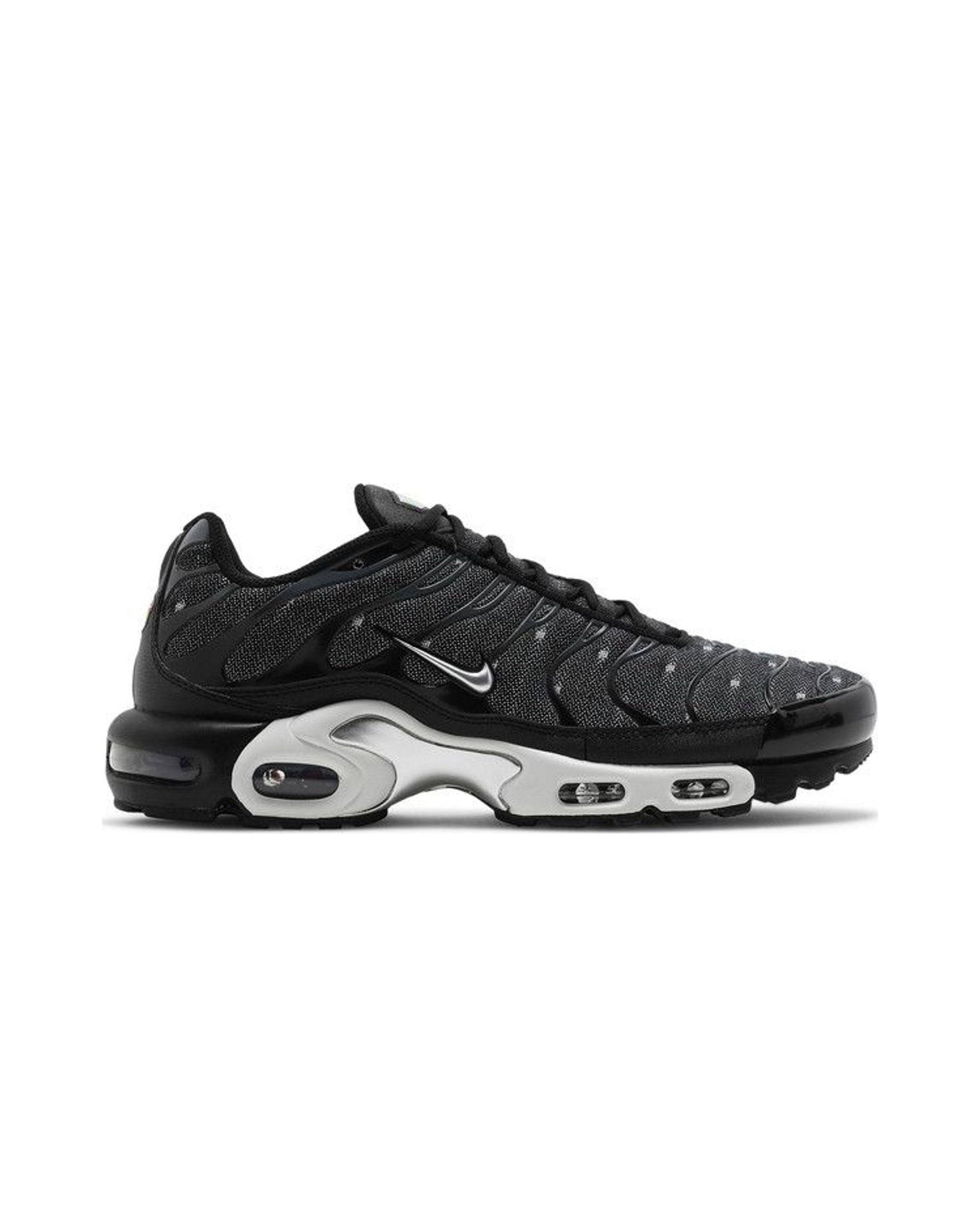 Nike Air Max Plus SE Black Chrome - 44