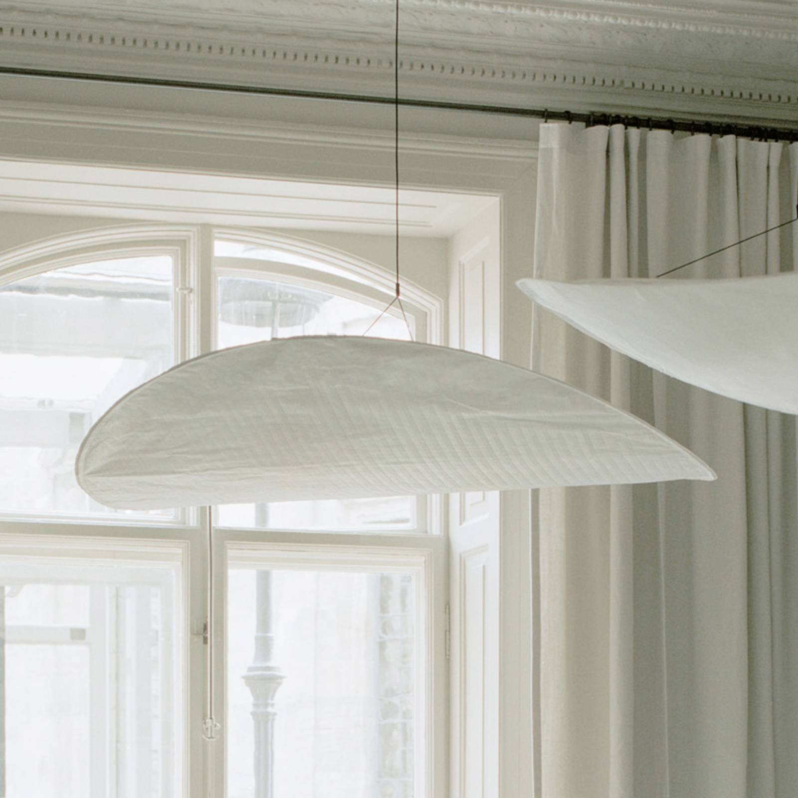 New Works Design pendellampa Tense, dimbar, Vitt / opal, Kök, Syntetmaterial, Design, Pendellampa
