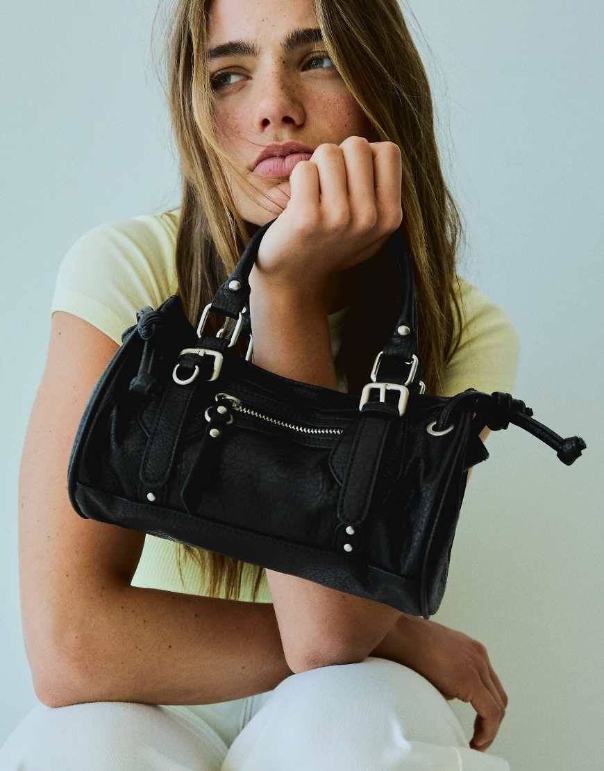 Bershka - Sort mini-taske med spænder - M
