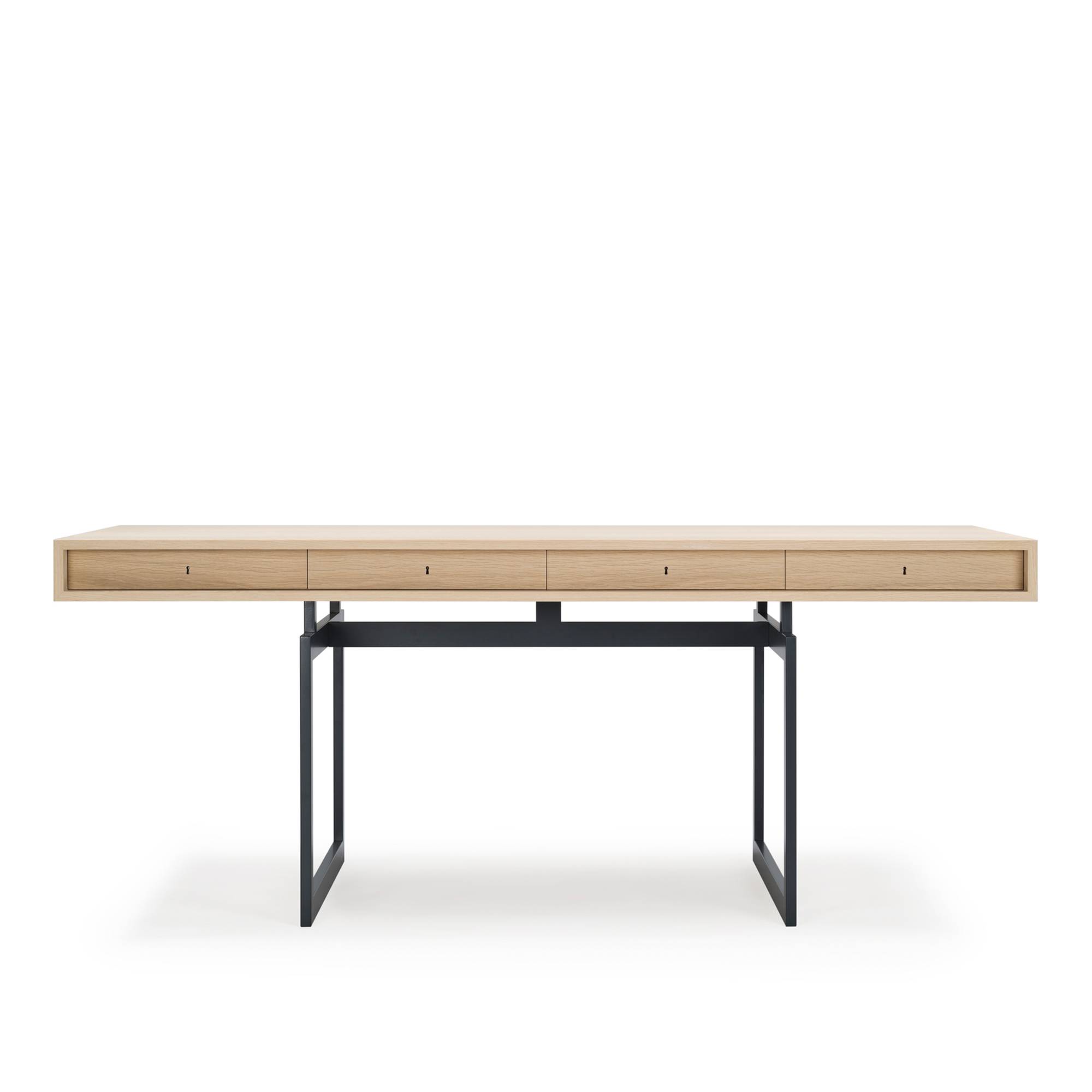 Karakter - Office Desk, Oak Top, Grey Frame - Skrivbord - Bodil Kjær