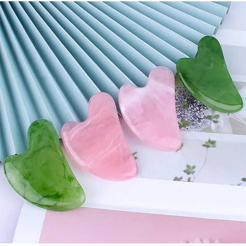 (Ce14)Heart Shape SPA Massage Beeswax Gua sha Scraping Massage Scraper Face Massager Acupuncture Guasha Board Massager for face
