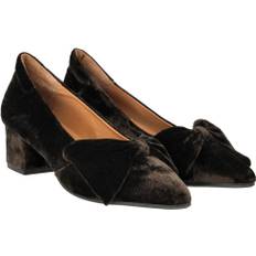 ANGULUS Sløjfe Pump i Blød Velour Kvinde 3466 Brown Pumps & Stiletter Str 39 Velour - hos Magasin