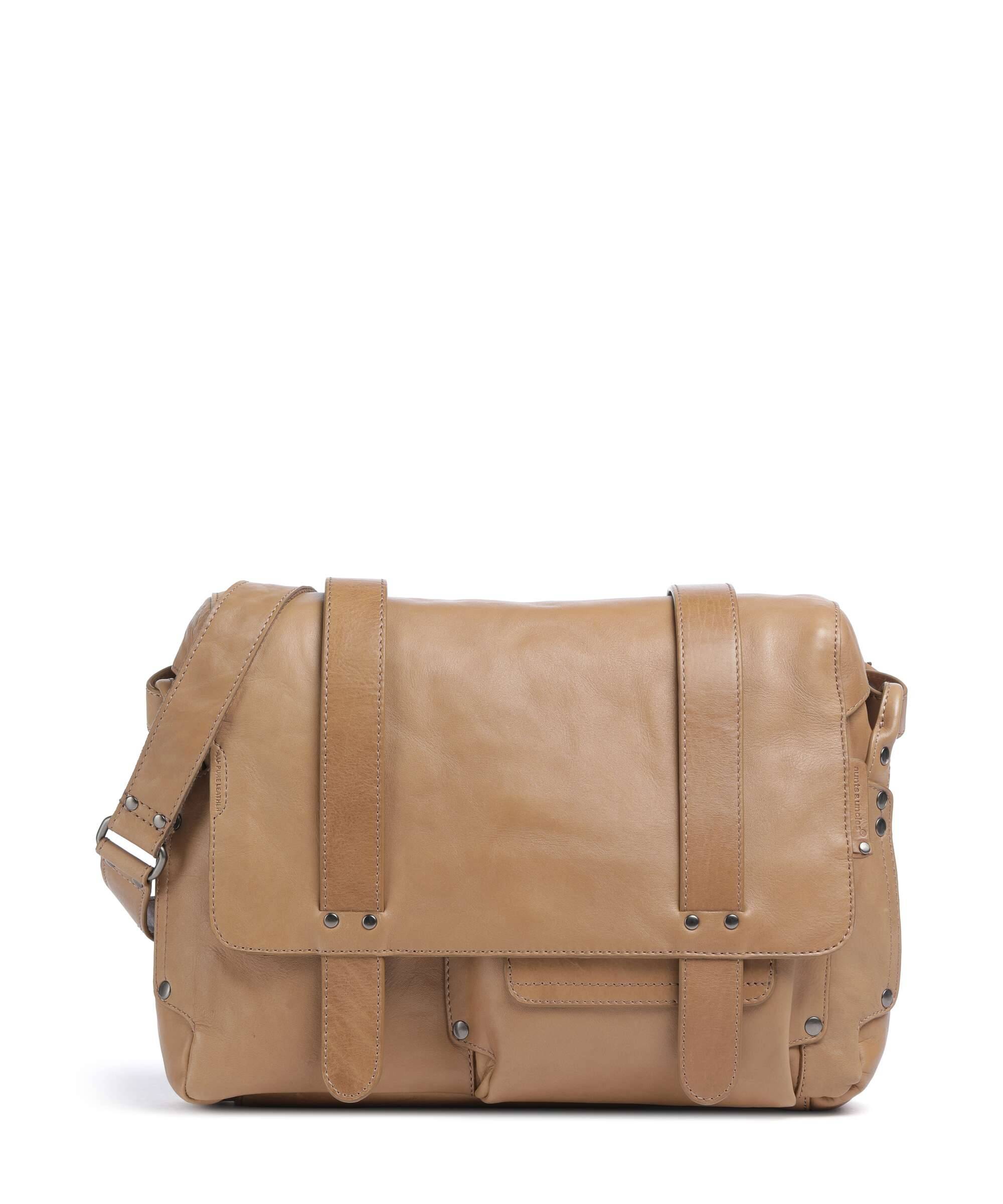 Aunts & Uncles Grandma's Luxury Club Mrs. Honey Pie Messenger taske iced coffee