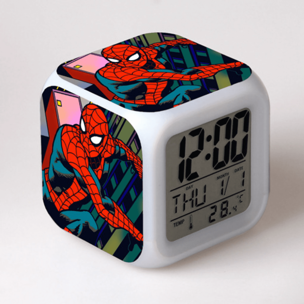 LED-vækkeur med Spider-Man-mønster, glødende digitalt bordur, kompatibel med HTNL#693, kreativ gave til børn og voksne