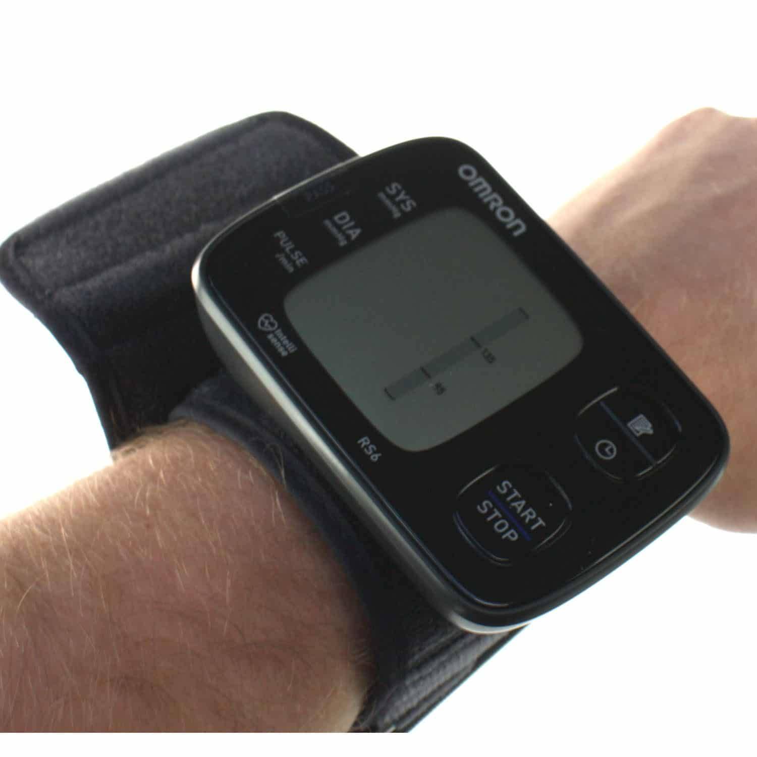 Blodtrycksmätare Omron RS6 Med Positions-sensor