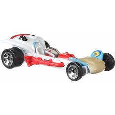 Disney Hot Wheels Pixar Toy Story 4 - Forky Vehicle