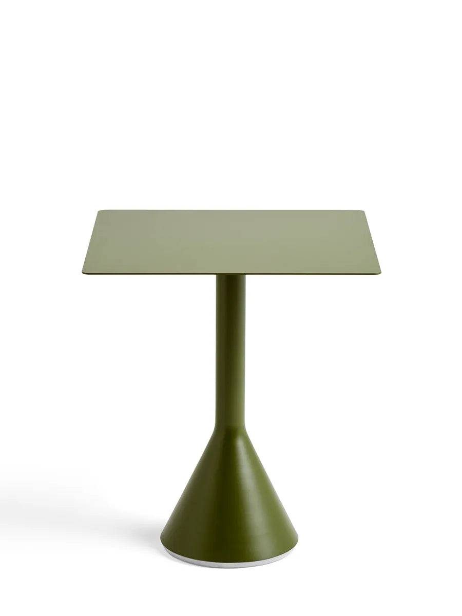 Palissade Cone Table, 65x65/olive fra Hay - Jacobsen Plus