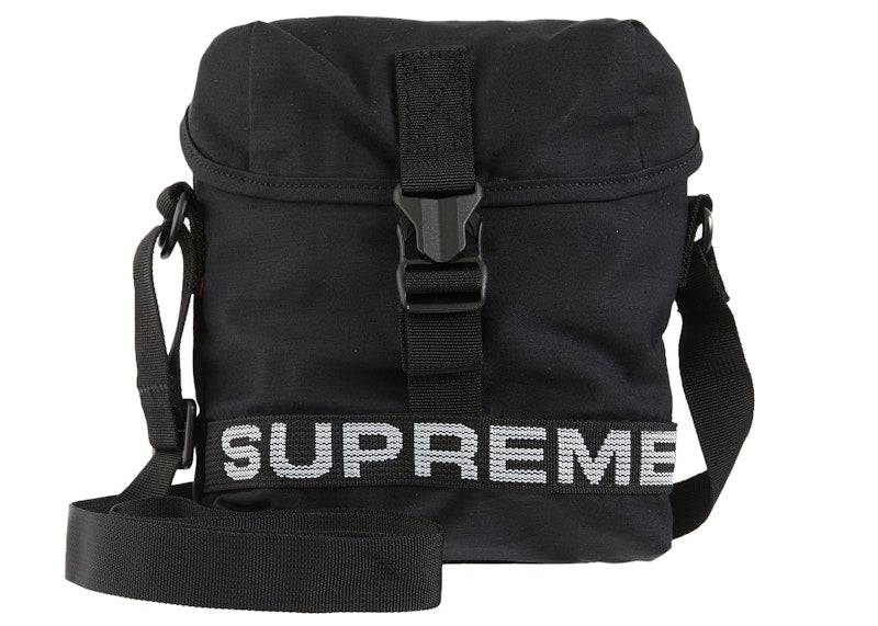 Supreme Field Side Bag Black - Onesize / Levering 3 til 6 dage