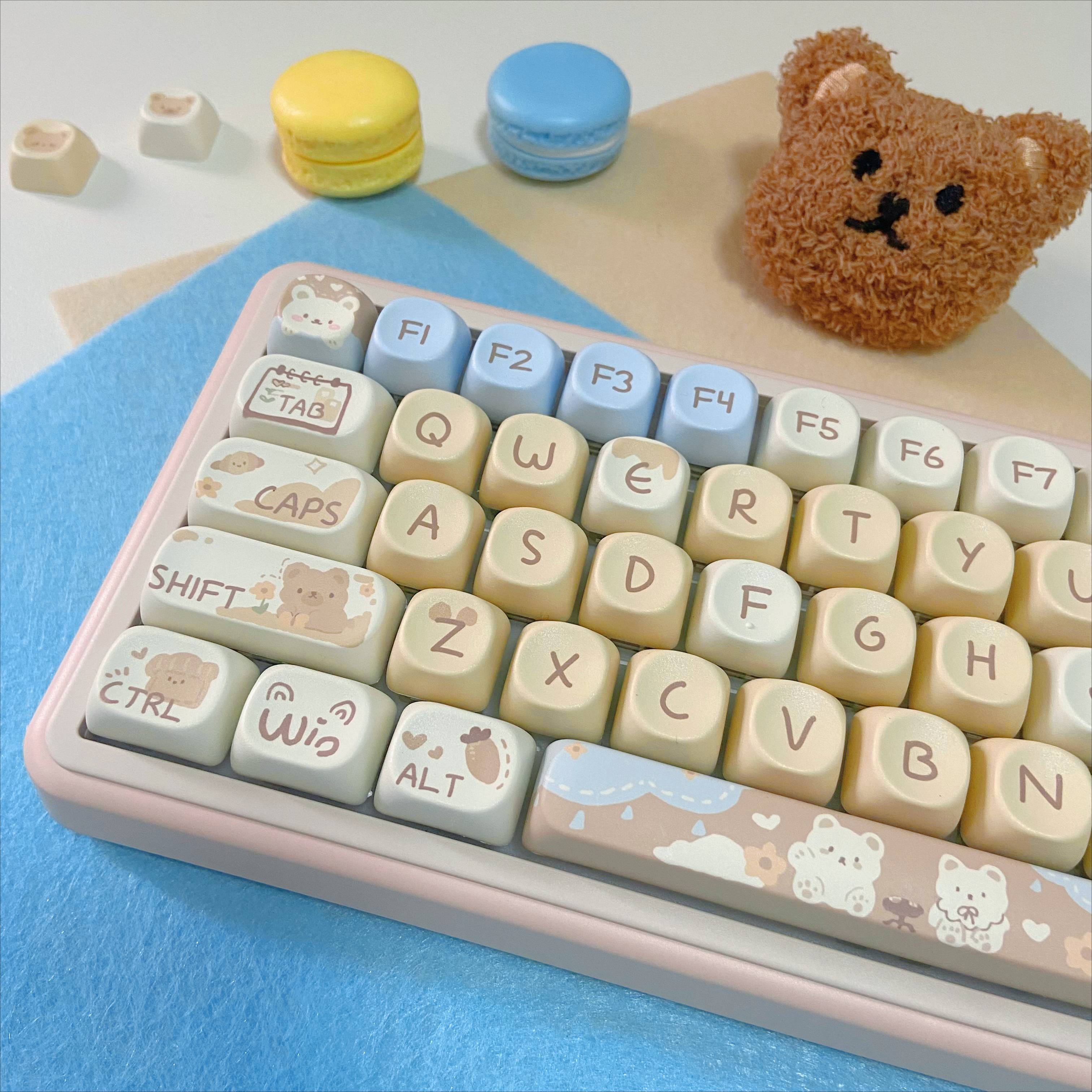 Cute Butter Yellow Bear Keycaps for Mechanical Keyboards MOA PBT Key Caps DIY Gaming Keyboard 60 70 80 90 100 Layout