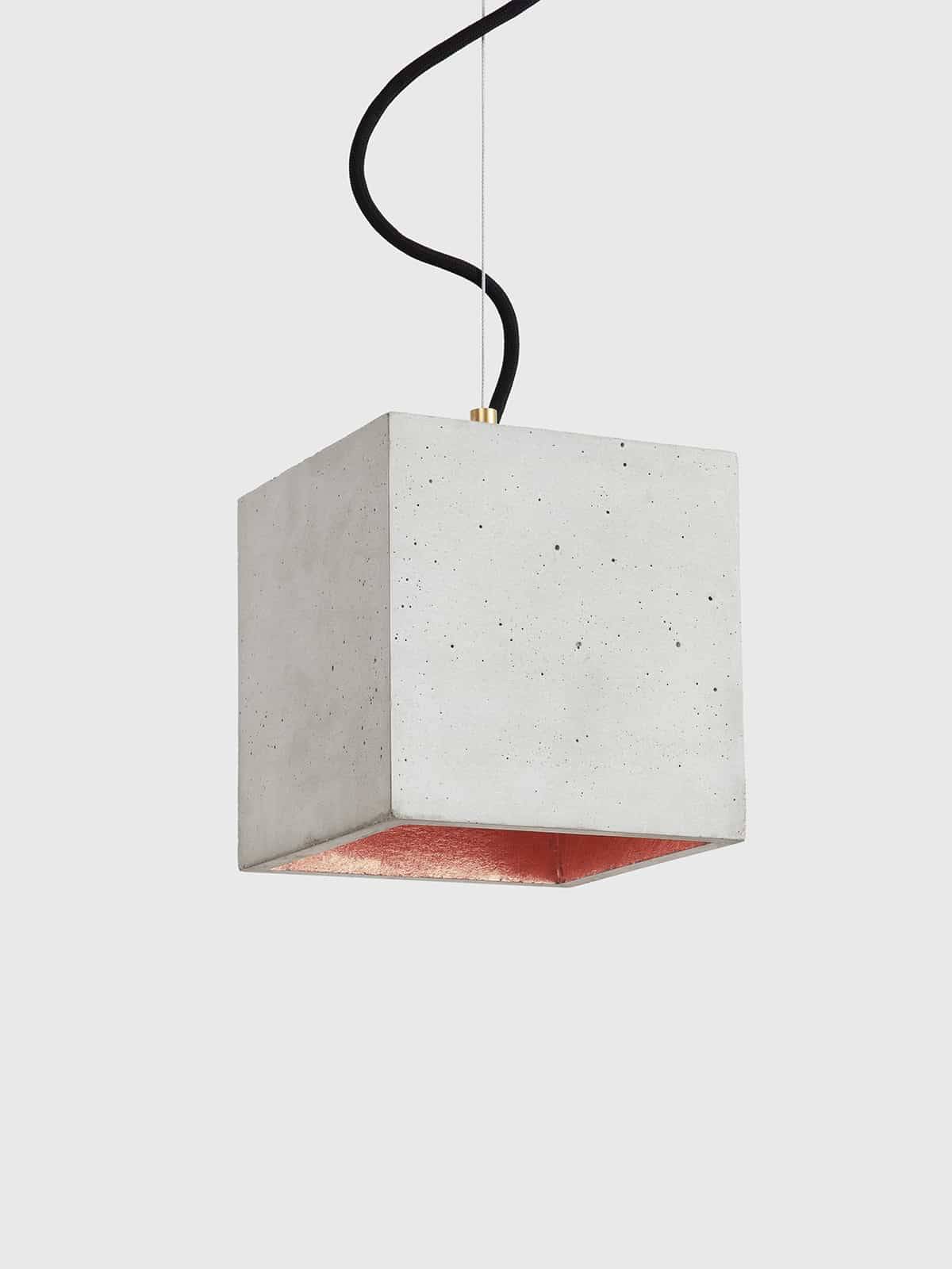 Betonlampe kubik (stor) lysegrå Kobber 1,8m (+DKK 0)