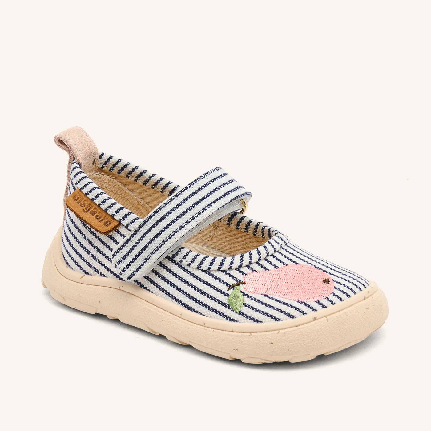 Barefoot Ballet Pear, Bisgaard