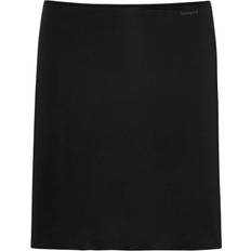 Triumph Body Makeup T Skirt 02 Chemiser & Underkjoler Str 42 - hos Magasin - Black