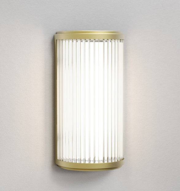 Versailles 250 væglampe fra Astro Lighting - Mat guld