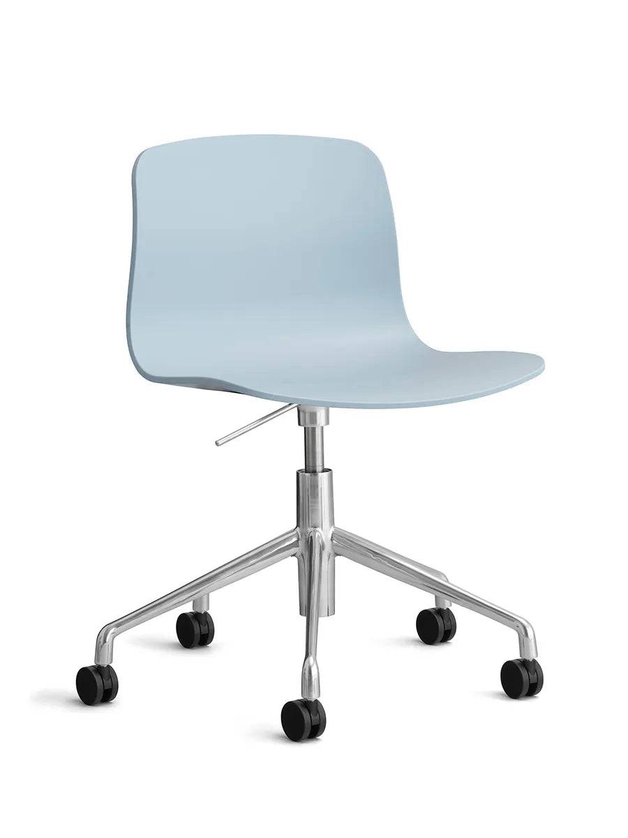 About a Chair AAC50 fra Hay Slate Blue / Poleret aluminium - Jacobsen Plus