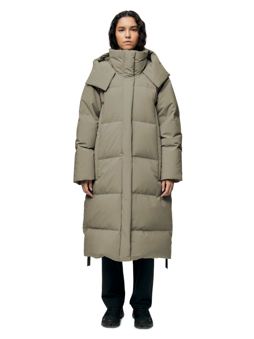 Stranda down coat