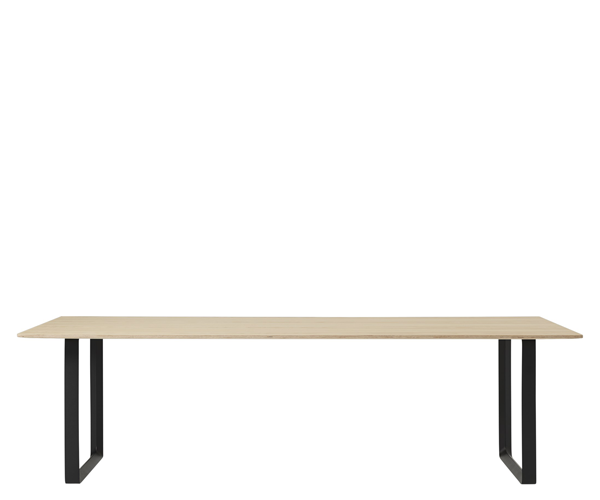 Muuto 70/70 bord - Massiv Eg - 255x108cm. - Sort