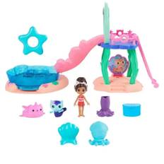 Gabby’s Dollhouse Gabbys Dockhus Pool Lekset Gabbys Dockskåp Figurer 492598 lek, äventyr, svans, splash, hav