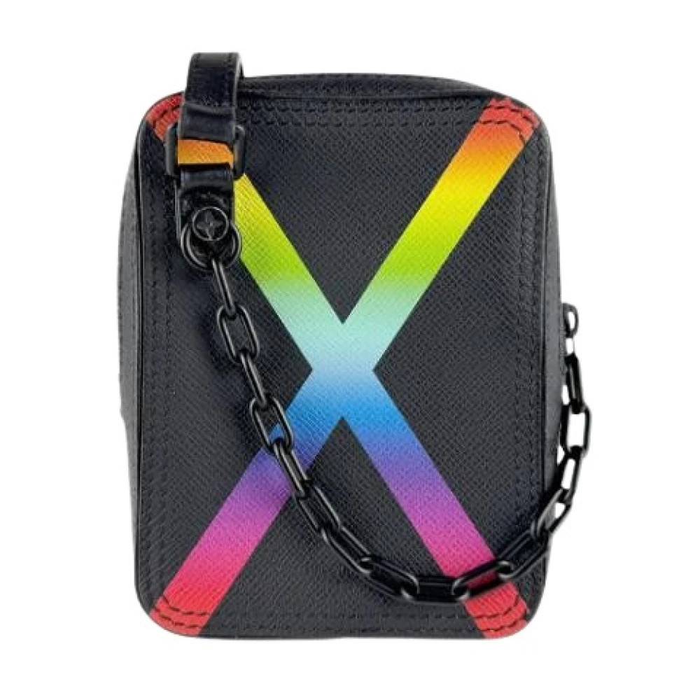 Louis Vuitton Vintage Pre-owned Taiga Læder Skuldertaske - Vintage - Herre - Sort - ONE SIZE - Uld