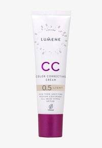 CC COLOR CORRECTING CREAM SPF20 - CC cream - light