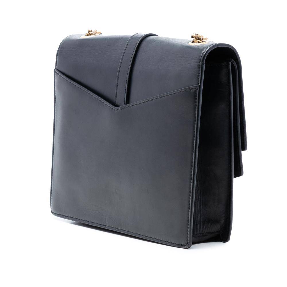 Yves Saint Laurent Vintage Yves Saint Laurent Crossbody Bag L 20cm x W 23.50cm x D 5cm - Crossbody Tasker hos Magasin.