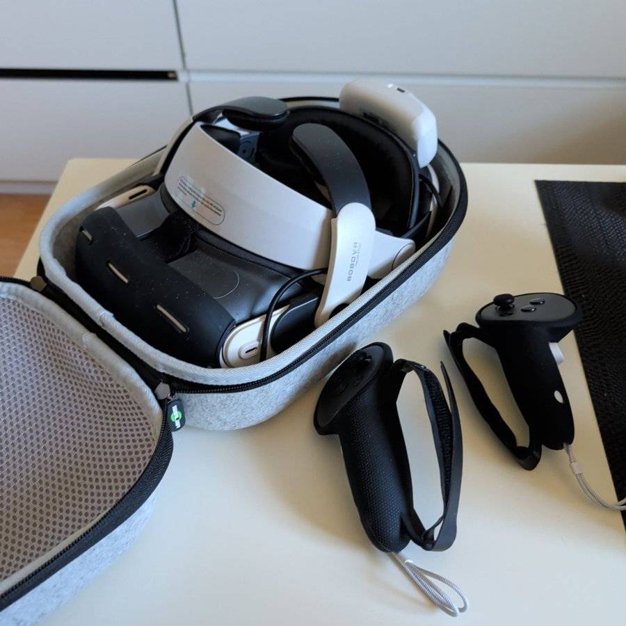 Meta Quest 3 512MB VR-headset med BoboVR-strap