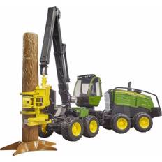 Bruder John Deere 1270G skovningsmaskine med træstamme