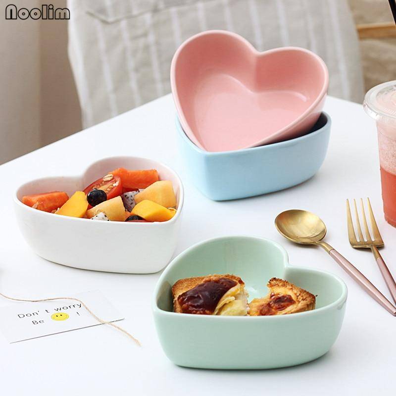 Hjärtformad skål Keramisk ångad äggtallrik Dessert Salladsskål Ugn Bakning Matservis white