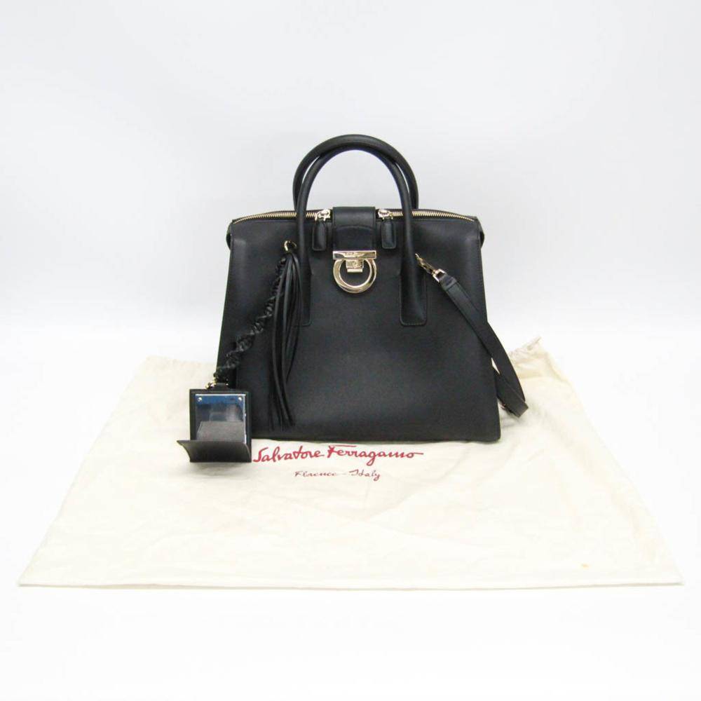 Salvatore Ferragamo Vintage Salvatore Ferragamo Handbag L 26cm x W 34.5cm x D 16cm - Håndtasker hos Magasin.