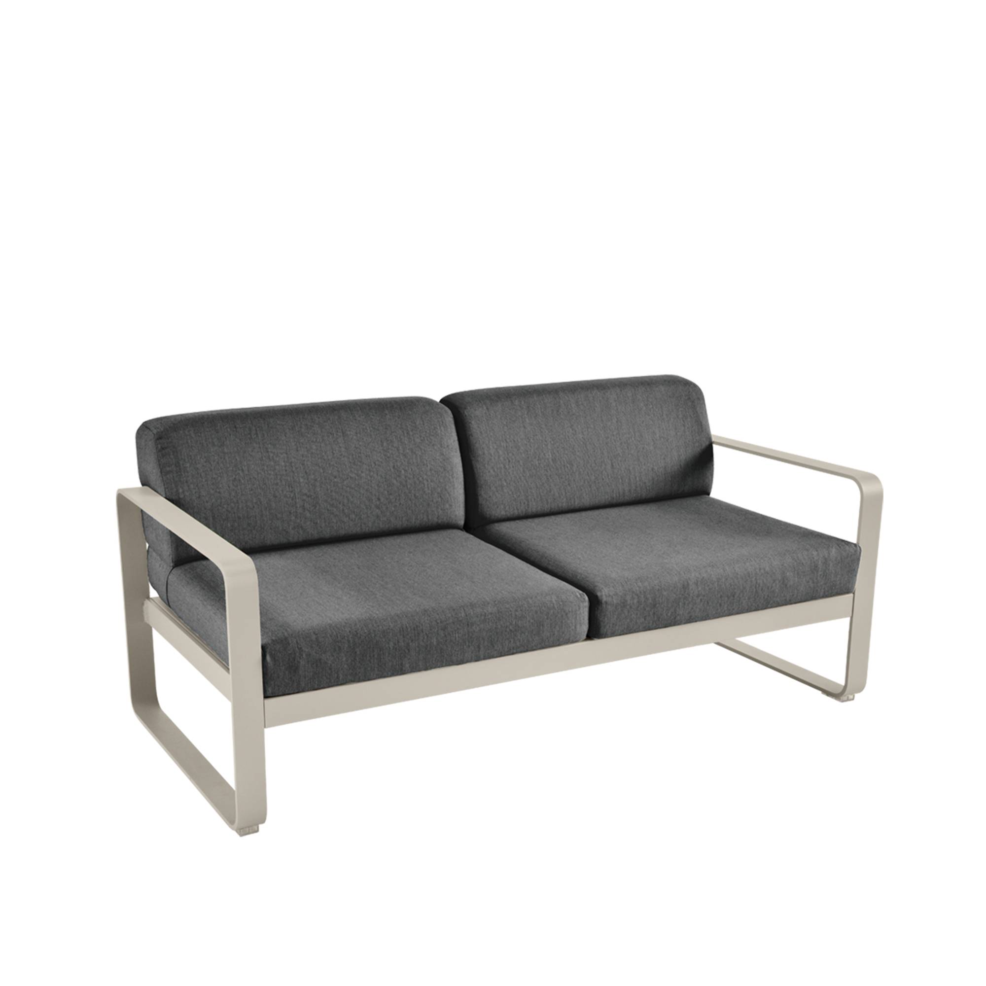 Fermob - Bellevie 2 Seater Sofa Graphite Grey Cushions, Nutmeg - Udendørs sofaer - Pagnon & Pelhaître