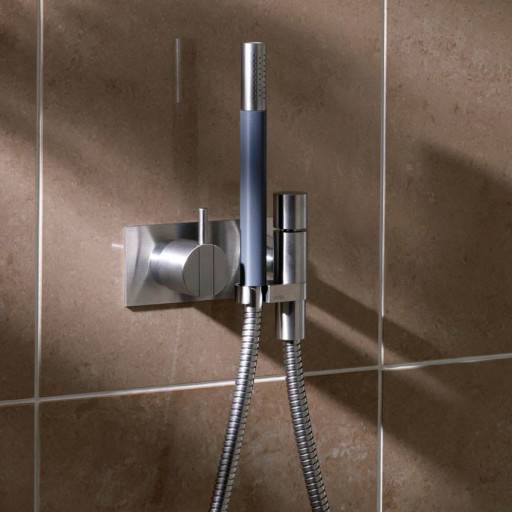 Vola 172 duschset, vattenbesparande, krom