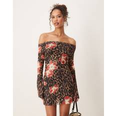 Wild Lovers - Oasis - Mini-strandkjole med blomster- og leopardprint-Multifarvet