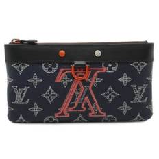 Louis Vuitton Vintage, Pre-owned, Dame, Blå, ONE SIZE, Tyl, Pre-owned Canvas clutches
