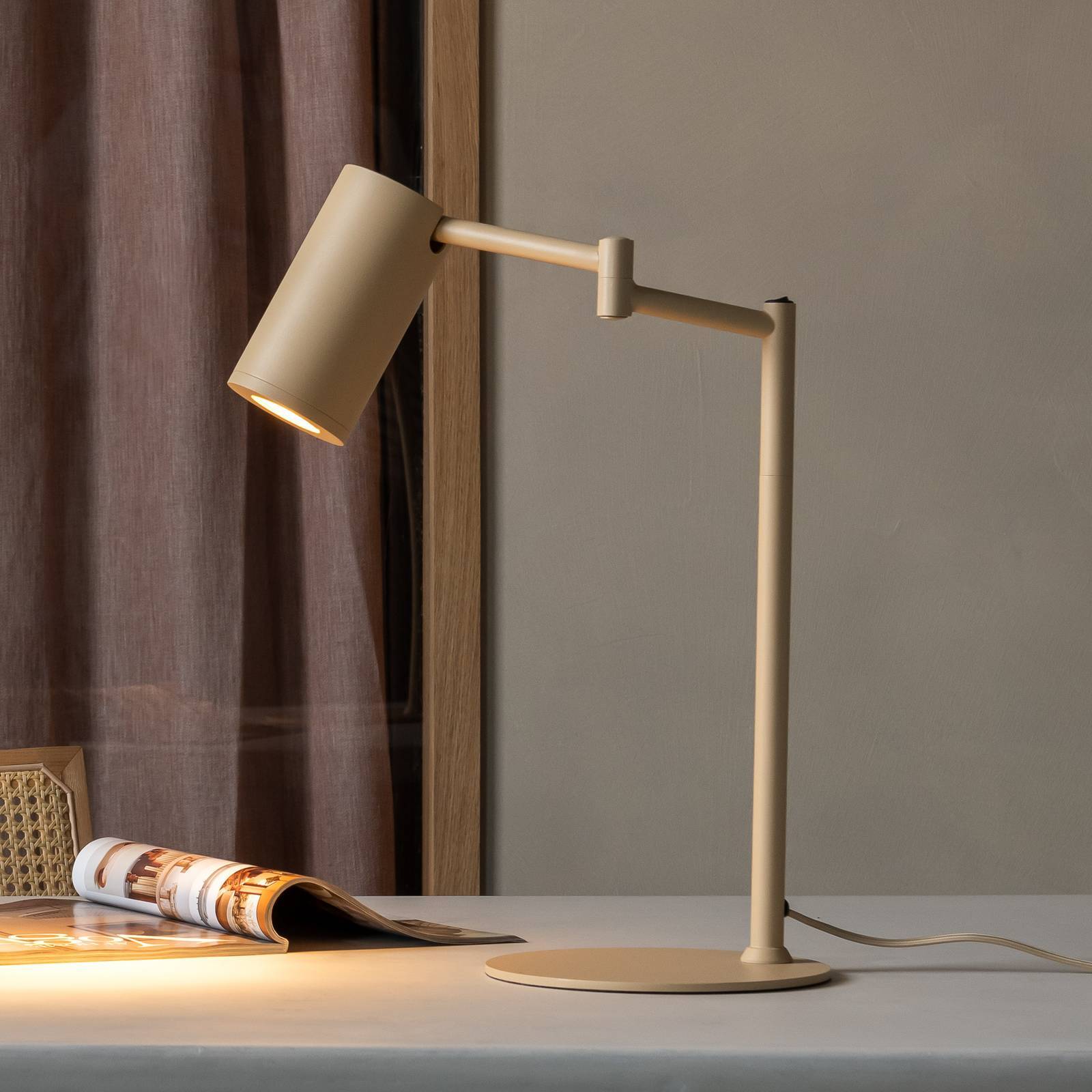 IT´S ABOUT ROMI Skrivbordslampa Bilbao, Creme / bärnsten, Vardagsrum / matsal, Metall, Modern, Bordslampa