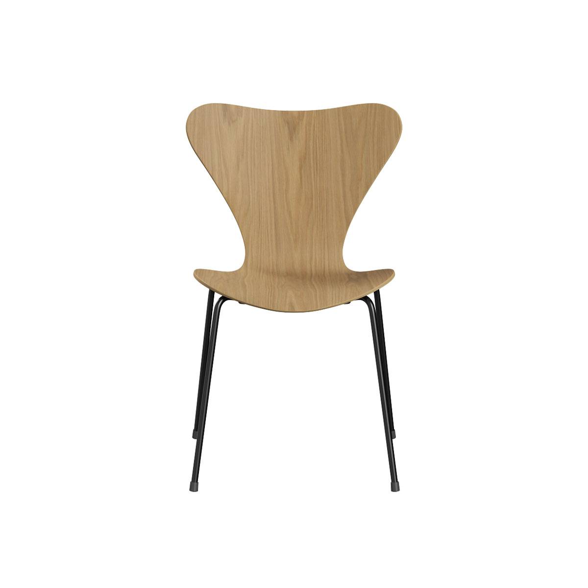 Fritz Hansen | 3107 Sjuan träslag
