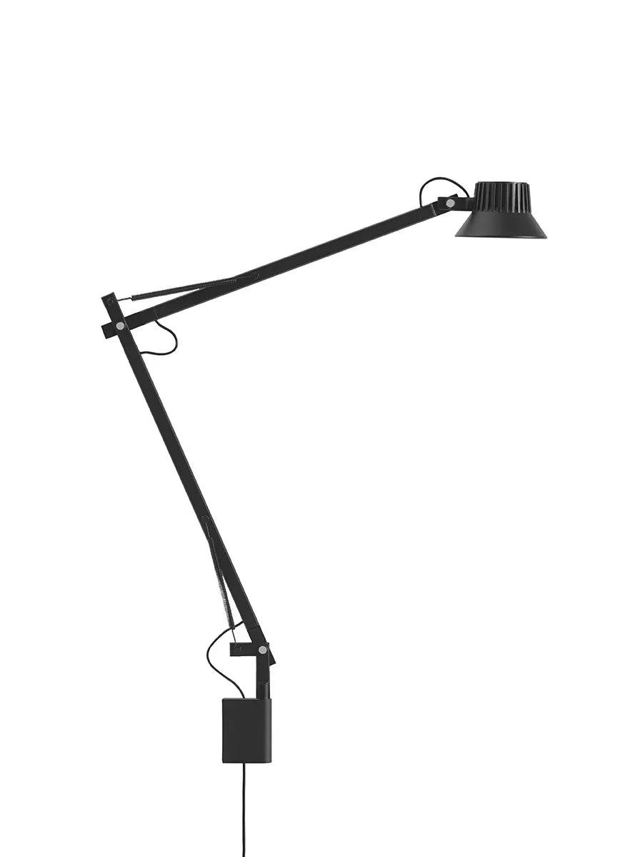 Dedicate L2 Væglampe fra Muuto Black - Jacobsen Plus