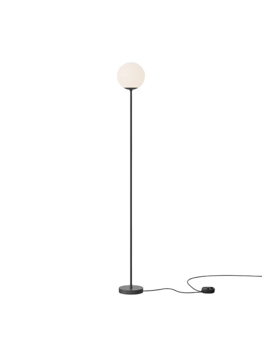 Model 1081 Gulvlampe fra Astep 168 cm - Jacobsen Plus