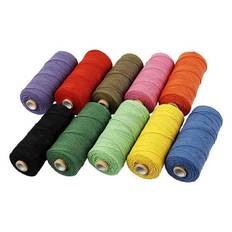 Knyttegarn 1mm 315m Indhold: 1 spole knyttegarn Materiale: 85% Bomuld / 15% Polyester Længde: 315 meter Tykkelse: 1 millimeter Vægt: 220 gram.