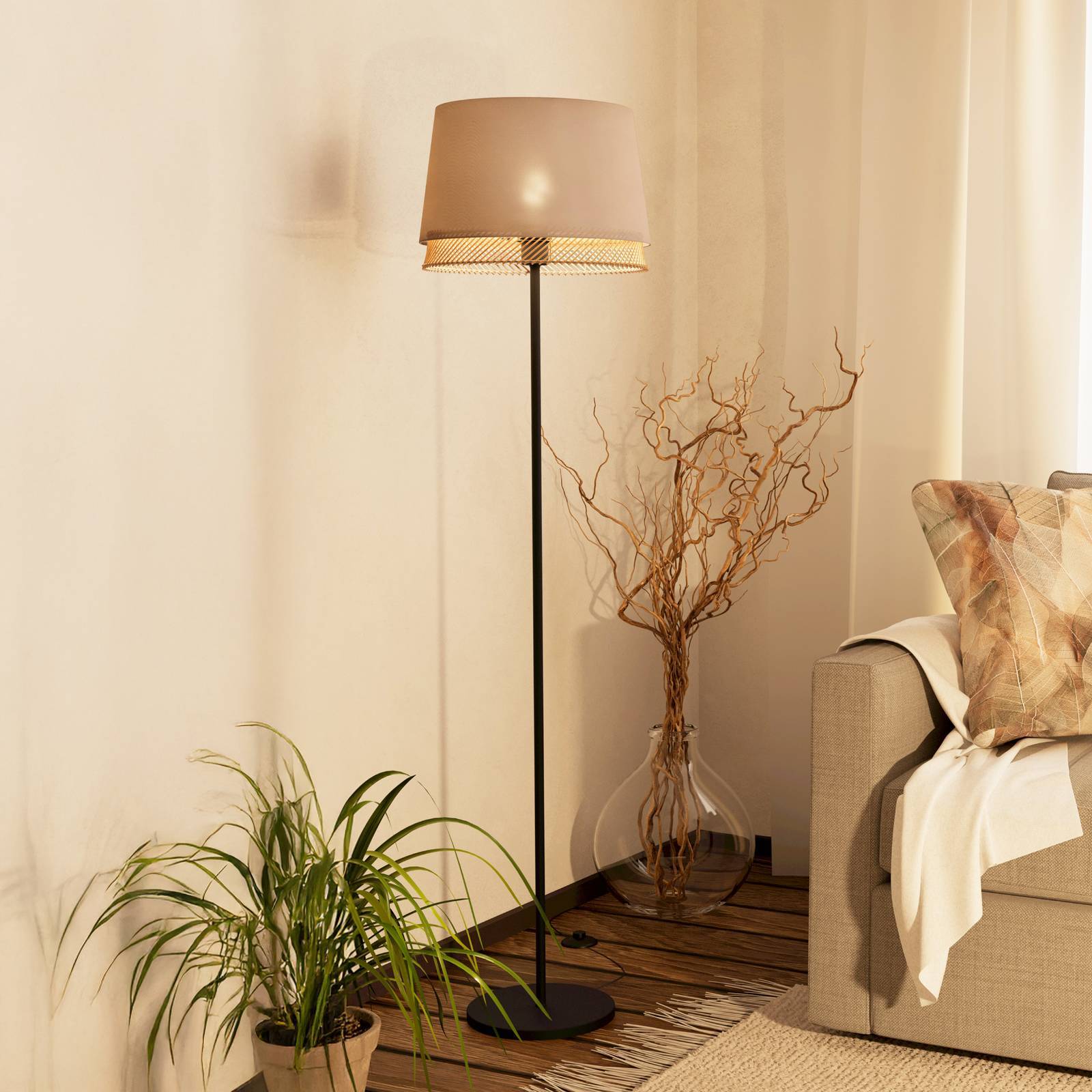 EGLO Golvlampa Tabley, Svart, Vardagsrum / matsal, Metall, Golvlampa