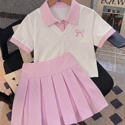 Preppy rosa randig polotröja och plisserad kjolset för tweenflickor, 2 i 1 broderad t-shirt med rosett och skort, 2-delad outfit för stora tweenflicko - Multifärgad (7Y,8Y,9Y,10Y,11Y,12Y,13Y)