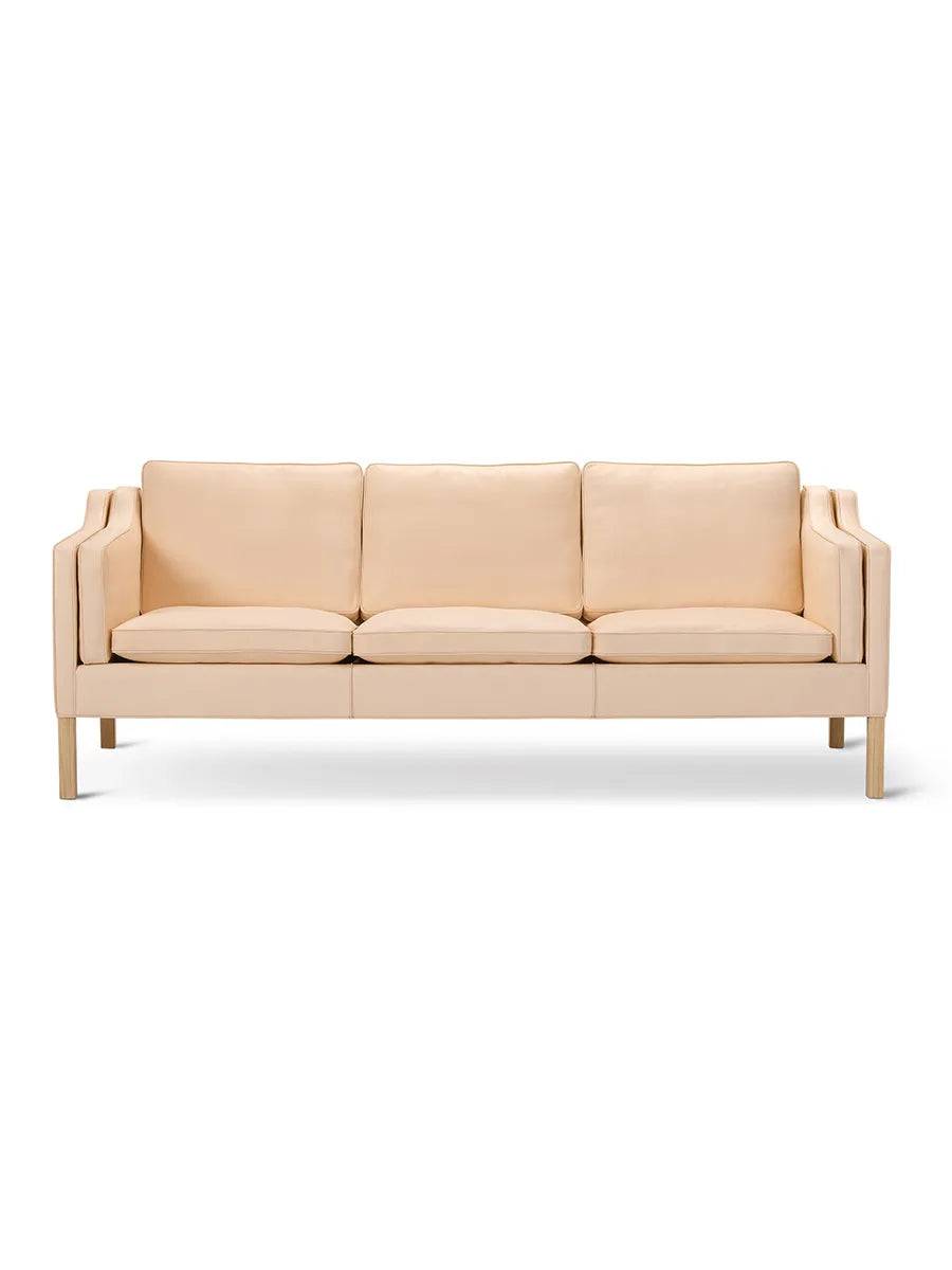 2213 Sofa af Børge Mogensen Eg sort lak / Lædergruppe 5 - Jacobsen Plus