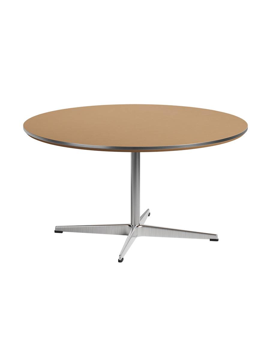 Piet Hein A223 Sofabord, Ø90 cm fra Fritz Hansen Light Amber laminat m. alukant - Krom stel - Jacobsen Plus