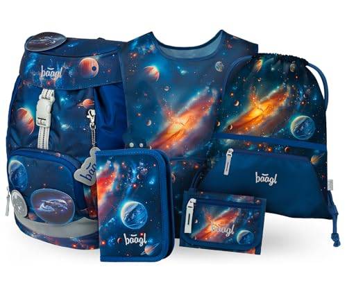 Baagl Schulranzen Jungen Set 5 Teilig (Airy Schultasche für 1. Klasse, Mäppchen, Turnbeutel, Schürze, Brustbeutel), Grundschule Ranzen, Ergonomischer Schulrucksack, 16,5 l (Weltraum)