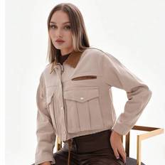 Asist, Women's Relax Fit Bi-Color Crop Jacket, With Barbour-Style Collar, Snap Buttons, Cargo Pockets, And Dawcord Detail For A Utility Look - Cream - L,M,S
