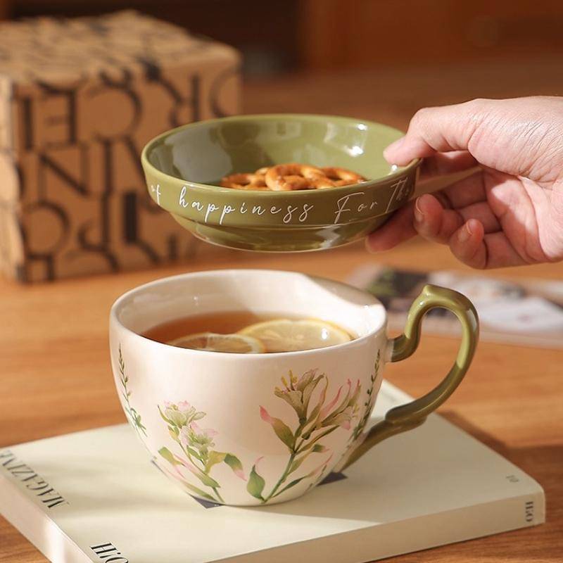 460ml Keramisk kopp med stor kapacitet och lock, Frukostkopp med handtag, Keramisk mugg i retro lantlig stil, Kaffekopp och fatset rosa
