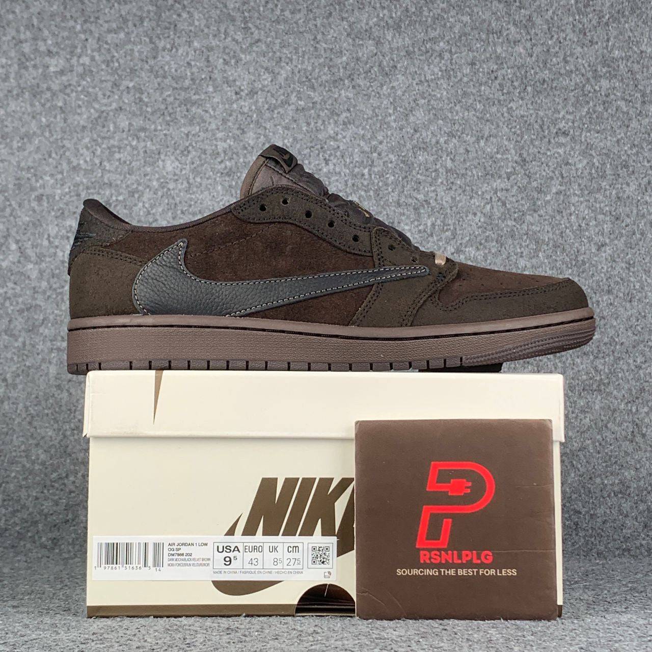 Travis Scott x Air Jordan 1 Retro Low OG SP 'Velvet Brown' - EUR 42.5 • US 9 • UK 8 • 27.3 CM
